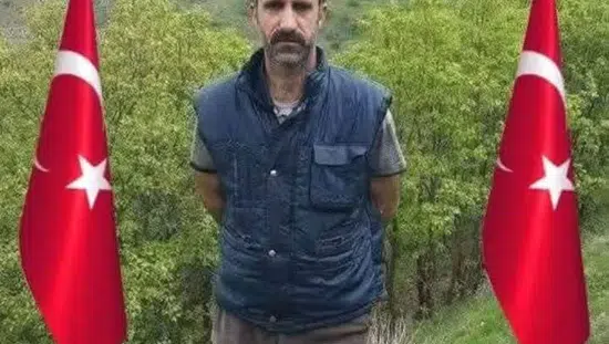 Elazığ'da düğün yolunda acı kaza: Amca hayatını kaybetti yeğeni yaralandı
