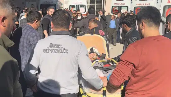 Hakkari'de feci kaza sonucu iki yaşındaki çocuk hayatını kaybetti