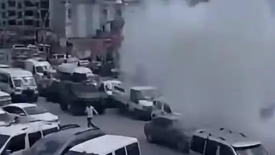 Cizre sokaklarında dev kavga 400 kişi birbirine girdi