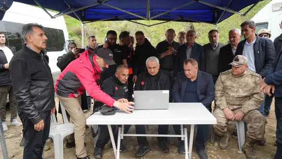 Muş’ta çaya düşen Gülsima Yıldız yedi gündür aranıyor