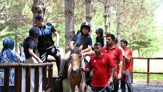 Şehit ve gazi emanetleri Elazığ Hipodromu’nda buluştu