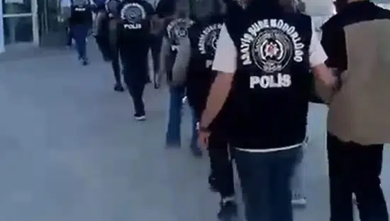 Banka görevlisiyiz diyerek dolandıran çete çökertildi