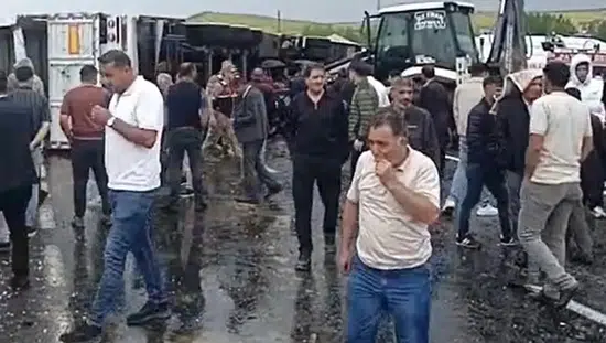 Ağrı trafiğinde ağır bilanço 1 ölü ve 6 yaralı