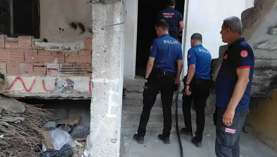 Kurtalan ilçesinde boş binada çıkan yangın korkuttu