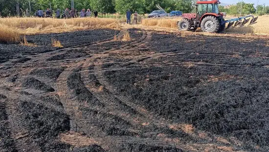Yurtbaşı beldesinde tarla yangını paniği yaşandı
