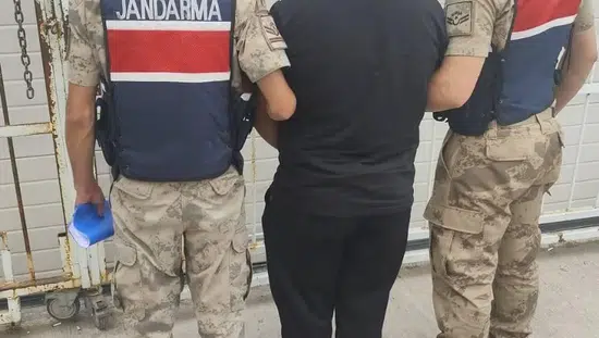 Karaköprü ilçesinde aranan hırsız jandarma operasyonuyla ele geçirildi
