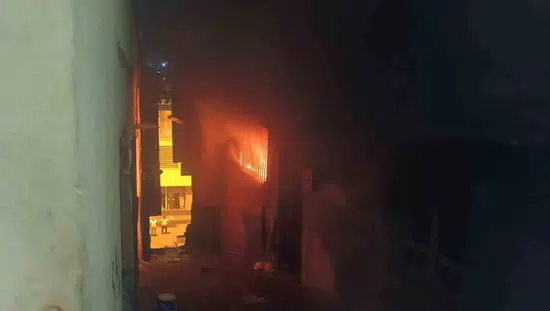 Şanlıurfa Haliliye'de bir daireyi küle çeviren yangın korkuttu