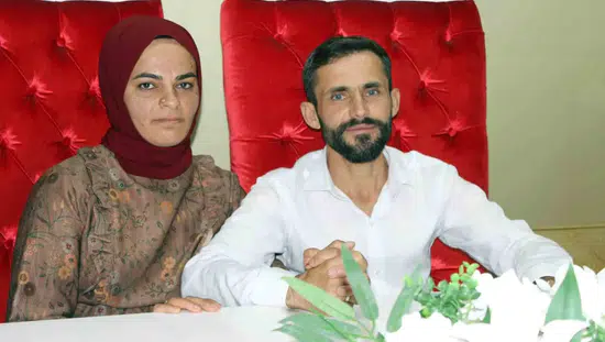 Midyat Belediyesi işitme engelli çift için nikah törenini işaret diliyle yönetti