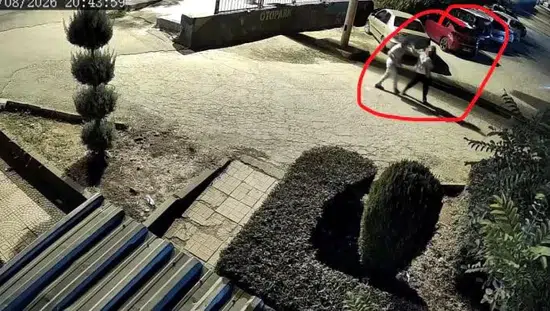 Çocuğunun gözü önünde annesini öldüren koca adliyede