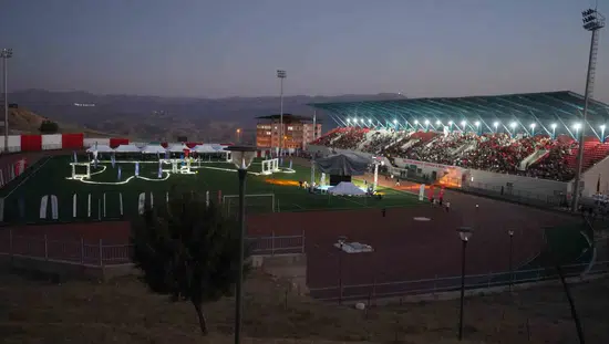Şırnak semalarında ilk gece drone yarışları nefes kesti