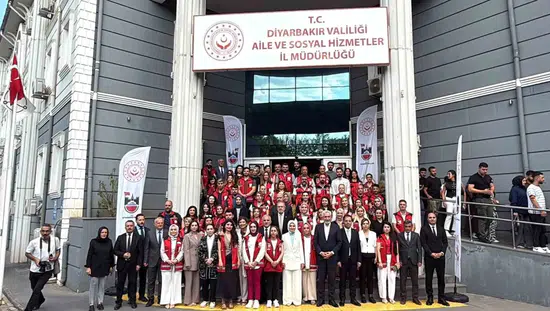 Evlilik kredisi alan gençlere iş ve konut desteği geliyor