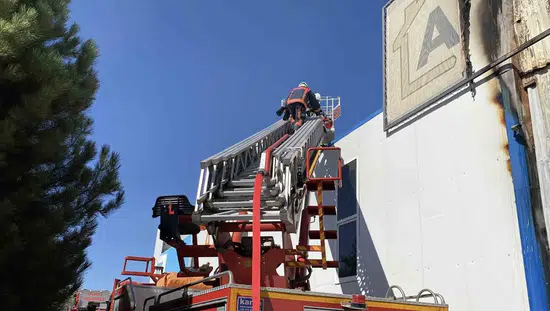 Elazığ'daki konteyner üretim tesisinde korkutan yangın