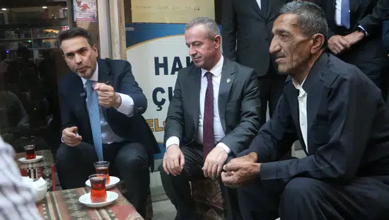 Enerji Bakanı Bayraktar Hakkari'de madencilik potansiyelini değerlendirdi