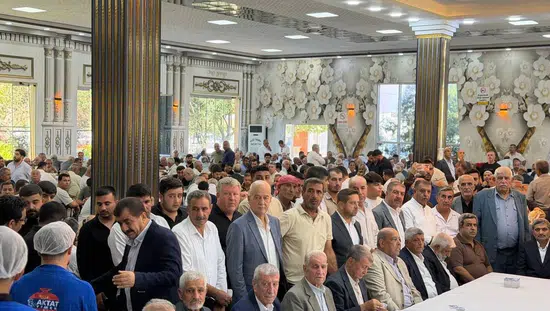 Suruçta dört yıllık kan davası binlerce kişinin katılımıyla barışla bitti