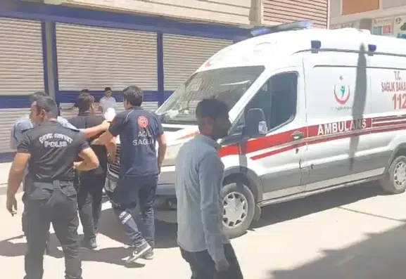 Viranşehir sokaklarında taşlı sopalı kavga 6 yaralı