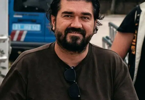 Üç aylık cezaevi süreci sona erdi: Rasim Ozan Kütahyalı serbest bırakıldı