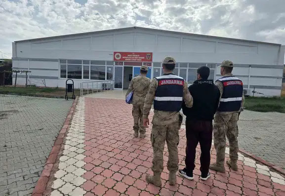 Batman'da 31 yıl hapis cezası olan firari yakayı ele verdi