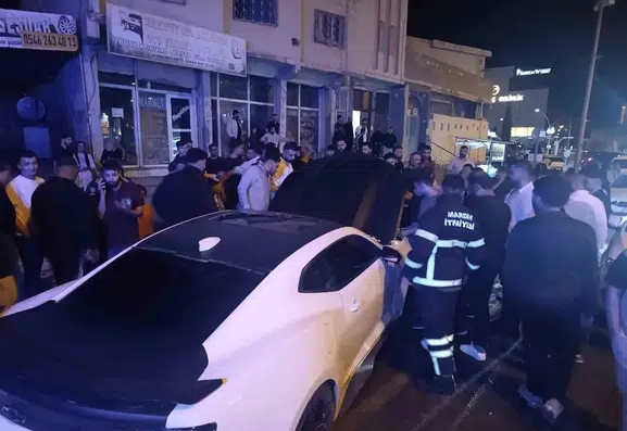 Mardin'de iki ilçede yaşanan trafik kazalarında dört kişi yaralandı