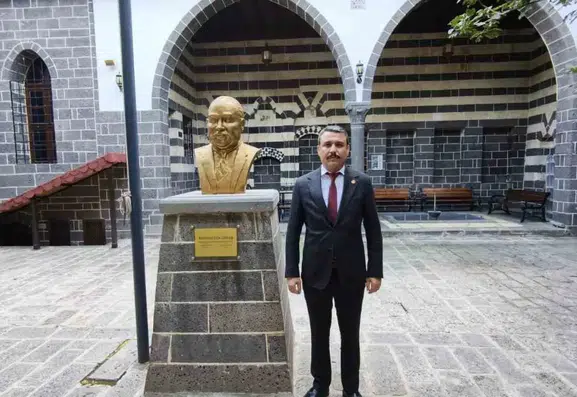 MHP Diyarbakır İl Başkanı Özcoşkun Ziya Gökalp'i andı