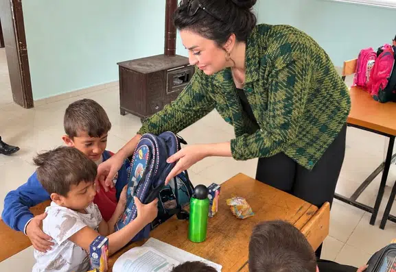 Şırnak'ta öğrencilere kırtasiye desteği ve okul temizliği yapıldı