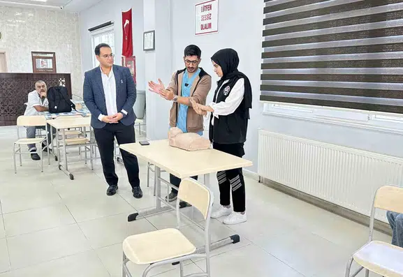 Mardin'de acil durumlarda hayat kurtaran ilk yardım eğitimi verildi