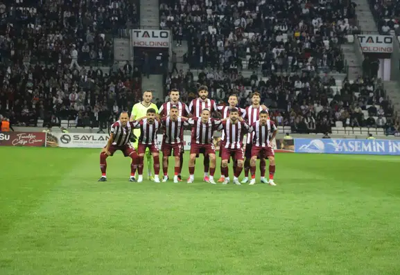 Elazığspor Kastamonuspor deplasmanı için 21 kişilik kadrosunu belirledi