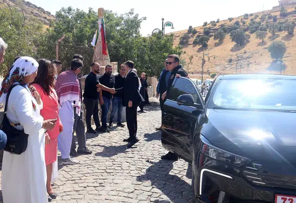 İdil Kaymakamı Ezidi vatandaşların Cema Bayramı sevincine ortak oldu