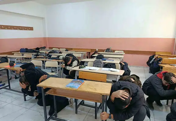 Elazığlı öğrenciler afetlere karşı uygulamalı eğitimle hazırlandı