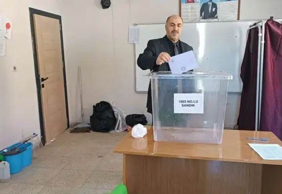 Van Başkale’de dört mahalle yeni muhtarını seçti