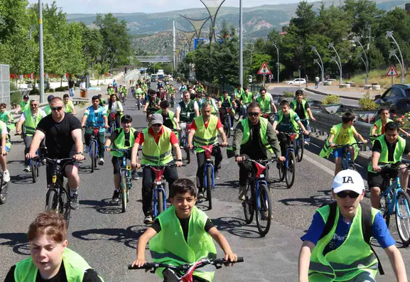 Bingöl sağlığa dikkat çekmek için pedala bastı
