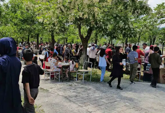 Muşlu öğrenciler Gazze için kolları sıvadı