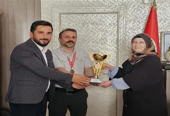 Hakkari’de raketleri din görevlileri konuşturdu