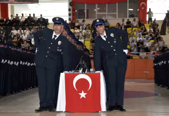 Bitlis POMEM mezunları sahadaki görevlerine başladı