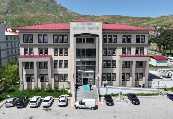 Tatvan merkezli bahis operasyonunda 1.6 milyar liralık vurgun ortaya çıktı