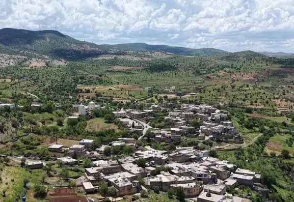 Gercüşlü çiftçiler bahar bereketi için tarlaya indi