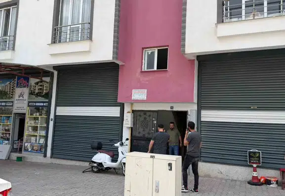 Siverek’te aile içi şiddet Baba eşini ve kızını vurdu