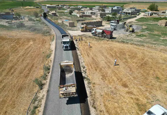 Suruç sınır hattındaki yedi mahalleye yarım asır sonra asfalt geldi