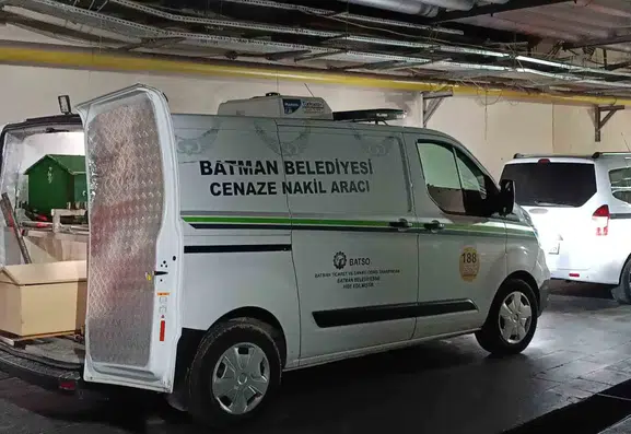 Batman Ahmet Arif Bulvarında motosiklet kazası sonucu bir genç hayatını kaybetti