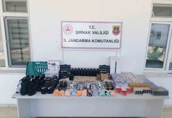 Şırnak genelinde yapılan operasyonlarda milyonluk kaçak ürünler ele geçirildi
