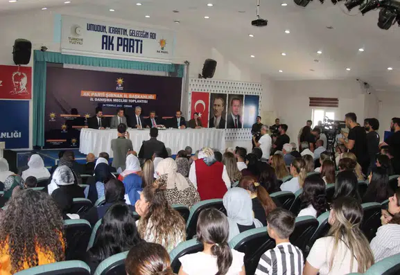 Ticaret Bakanı Bolat Şırnakın On Yıllık Dönüşümüne Dikkat Çekti