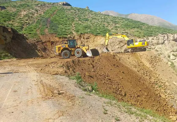Ağrı köylerinde ulaşım konforunu artıracak yenileme çalışmaları hız kazandı