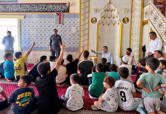 İpekyolu Müftüsü Tavlaşoğlu Yaz Kur’an Kurslarını Denetledi