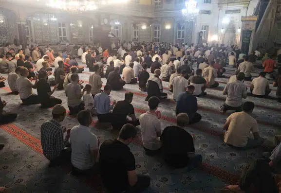 Mevlid Kandili'nde Elazığ'da camilere yoğun ilgi