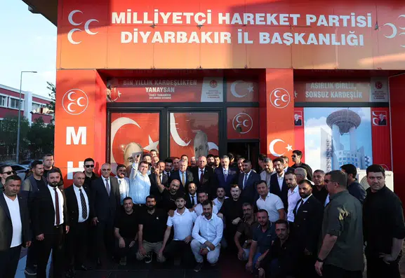 Bakanlar Diyarbakırda maç öncesi temaslarda bulundu