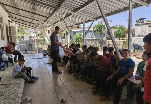 Çüngüş’teki yaz kursunda öğrencilere tatlı sürpriz