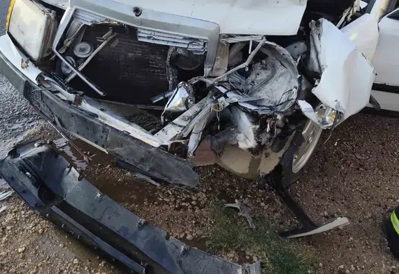 Kızıltepe yolunda iki araç çarpıştı