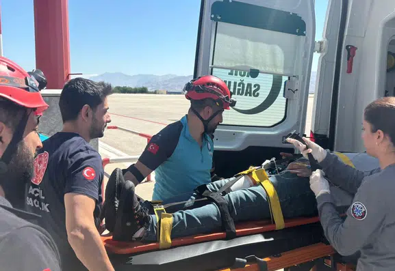 Elazığ Havalimanı personeli deprem anına karşı hazırlık yaptı