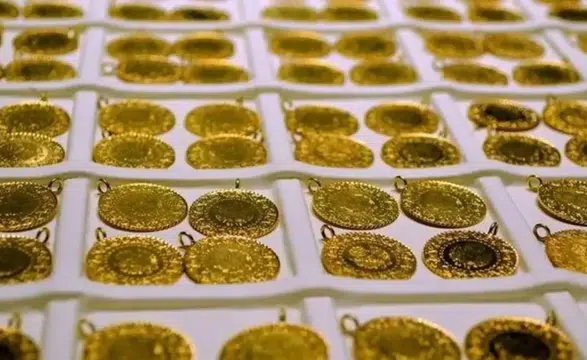 Altın uçuşta! Gram altın 7 bin TL’ye dayandı