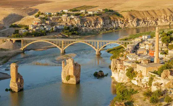 Dicle ve Fırat alarm veriyor! Her gün 8,5 milyon metreküp kanalizasyon suyu akıyor