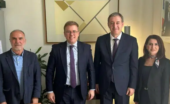 Tuncer Bakırhan Paris’te! Elysee’de kritik görüşmeler